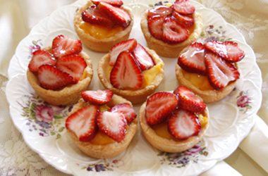 Strawberry Custard Tarts gluten free